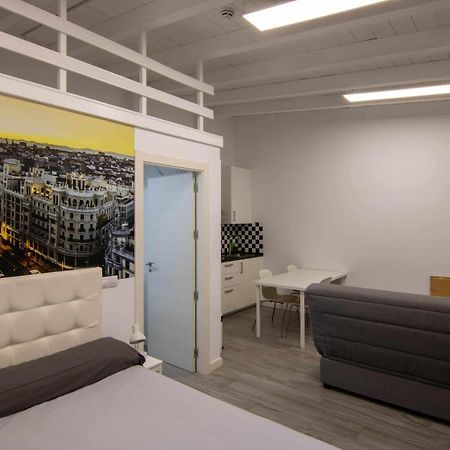 Апартаменты Loft Madrid Леон Экстерьер фото